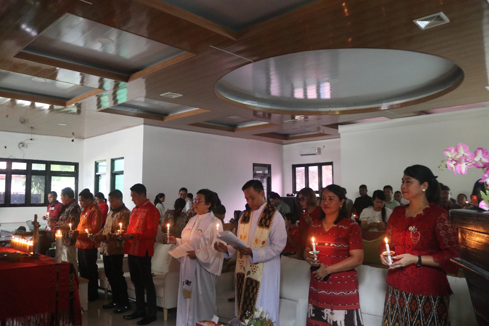 Saat Ibadat Syukuran Natal dan Tahun Baru Bersama Bawaslu Provinsi NTT