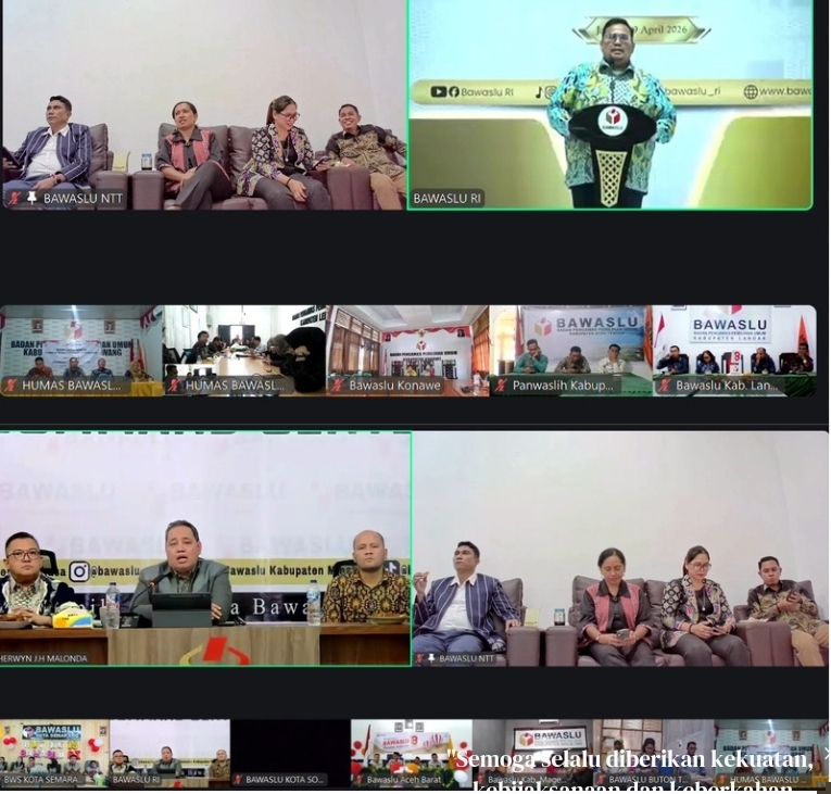 Ketua dan Anggota Badan Pengawas Pemilihan Umum (Bawaslu) Provinsi Nusa Tenggara Timur (NTT) mengikuti peringatan Hari Ulang Tahun (HUT) Bawaslu ke-18 melalui zoom meeting pada Kamis (9/4/2026).