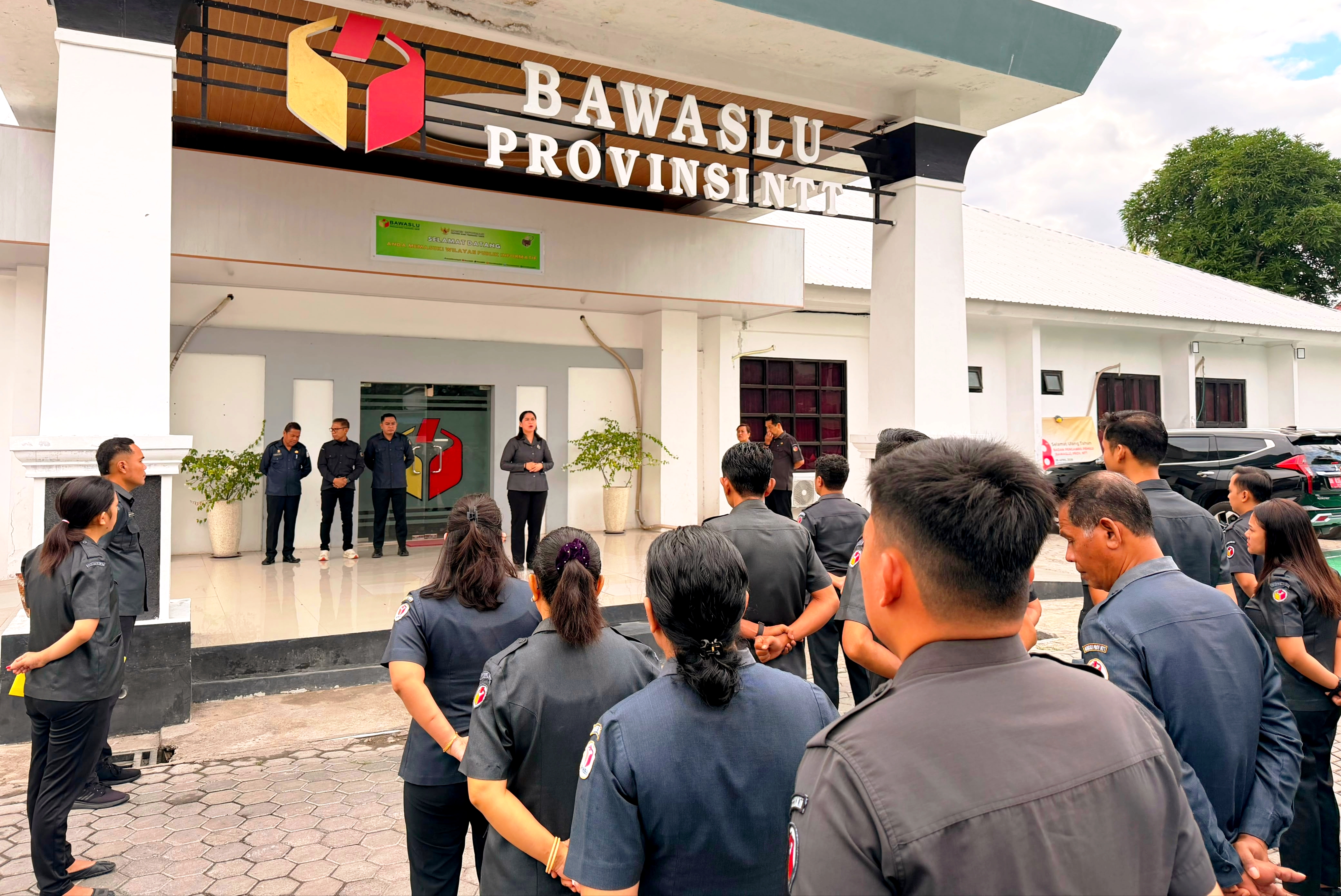 Bawaslu NTT: Jaga Kesehatan, Perkuat Kekompakan, Tegakkan Kedisiplinan.