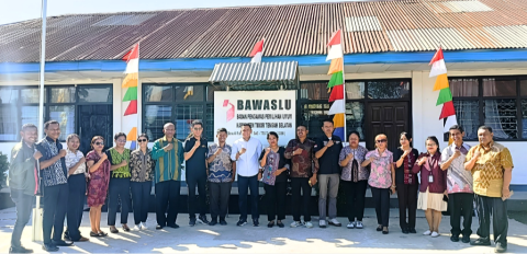 Dari Humas untuk Publik, Dari Informasi untuk Demokrasi
