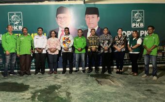 Badan Pengawas Pemilihan Umum (Bawaslu) Provinsi Nusa Tenggara Timur (NTT) melaksanakan kunjungan kerja ke kantor Dewan Pimpinan Wilayah (DPW) Partai Kebangkitan Bangsa (PKB) NTT dalam rangka Konsolidasi Demokrasi dan Evaluasi Penyelenggaraan Pemilu.