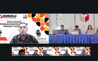 Bawaslu Provinsi Nusa Tenggara Timur melalui Divisi Pencegahan, Partisipasi Masyarakat, dan Hubungan Masyarakat (P2H) menggelar Rapat Evaluasi Program/Kegiatan Triwulan I Tahun 2026 secara daring pada Kamis, 16 April 2026.