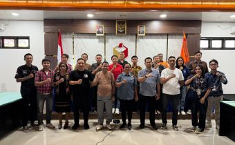 Badan Pengawas Pemilu (Bawaslu) Provinsi Nusa Tenggara Timur (NTT) menggelar rapat inventarisasi produk hukum sebagai langkah penataan dan pemutakhiran peraturan yang menjadi dasar pelaksanaan tugas pengawasan pemilu di daerah, Kamis (21/5/2026).